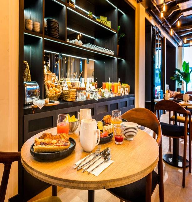 LAZ’ Hotel Spa Urbain - petit déjeuner