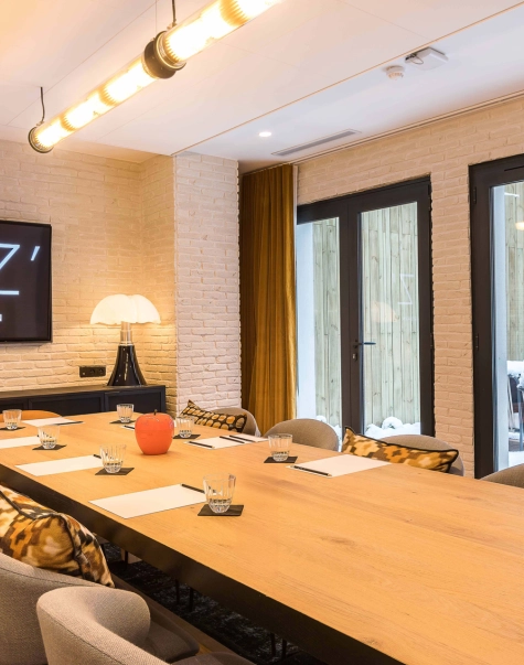LAZ’ Hotel Spa Urbain - meeting room